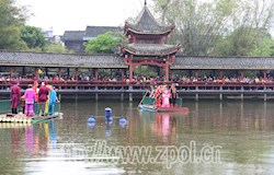 我县黄姚古镇民俗表演喜迎“三月三”