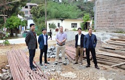 发展本地特色产业促进农民增收