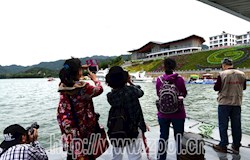 新媒体采风团到我县开展“长生福地•美丽昭平”采风活动