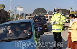 【战“疫”先锋】在疫情蔓延时勇敢“逆行”的交警