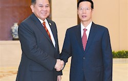 张高丽会见出席第十二届中国-东盟博览会的东盟国家领导人