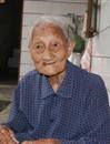 富罗镇南村102岁的长寿老人邱桂仙