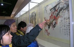 贺州阳朔两地画家携手办画展