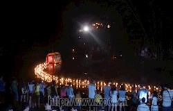 四海歌盛世   万民颂丰年