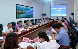 推进项目建设  加快创特步伐