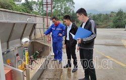 县经贸局开展“五一”节前安全生产检查　 