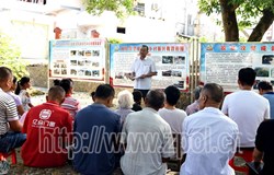 【深入学习贯彻习近平总书记“七一”重要讲话精神】昭平镇：开展大树下“土味”宣讲 让习近平总书记“七一”重要讲话精神走进群众心间