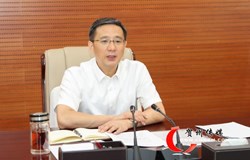 贺州市委书记李杰云开展基层党建“三问三点三评”