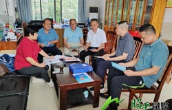 昭平县总工会开展职工医疗互助保障政策宣传