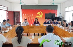 邹红英到木格乡调研