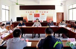 邹红英到富罗镇调研