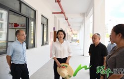 邹红英调研河东中小学项目建设推进情况