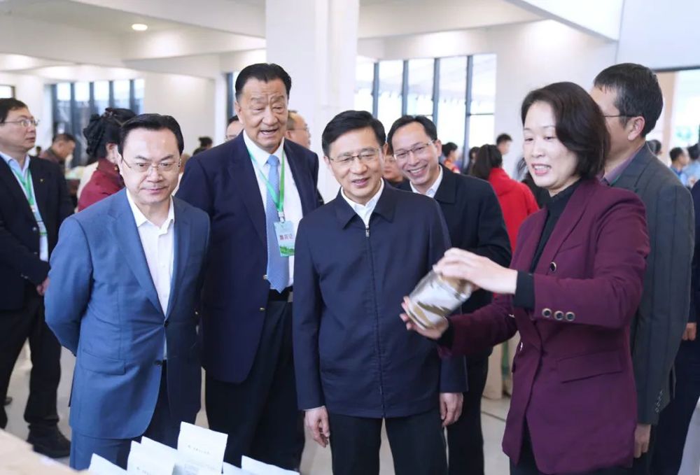 e38a70c4bd7894c714548efc3473e785_ad45db2846433b2d7e17f35b8cdc60e7