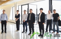 苏尼特右旗委书记陈玉成到昭平县考察调研