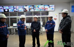 县领导深入企业调研工业成本费用调查结果和安全生产工作