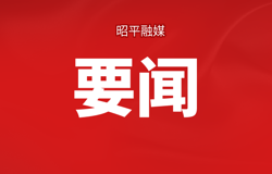 县四家班子主要领导参加人大代表团分组讨论