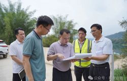 周强调研交通项目建设等工作