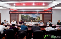 昭平县政府党组深入贯彻中央八项规定精神学习教育集中研讨暨县政府党组理论学习中心组2025年第3次专题学习研讨会召开