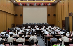 昭平县召开2025年五四青年座谈会 邹红英发表寄语