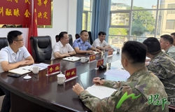 周强到县人武部开展调研