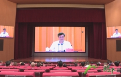 昭平县组织收听收看2025年全区年中工作会议暨三季度经济发展调度会