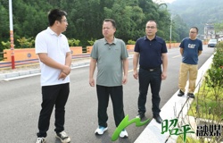 周强到仙回瑶族乡、走马镇调研新型城镇化重点乡镇建设后期管护工作