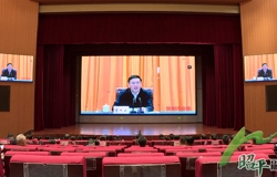 昭平县组织收听收看落实推进全国统一大市场建设要求、促进贺州民营经济高质量发展大会