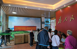 昭平县残联暖心发放辅助器具