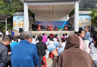 文化进万家 新风暖黄姚