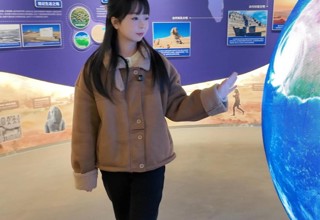 原来 “双碳”是这回事！跟着主播逛科普馆涨知识 