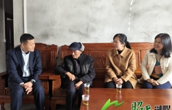 节前慰问送温暖 浓浓关怀暖人心