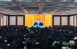 昭平县组织收听收看市五届人民政府第五次廉政工作会议